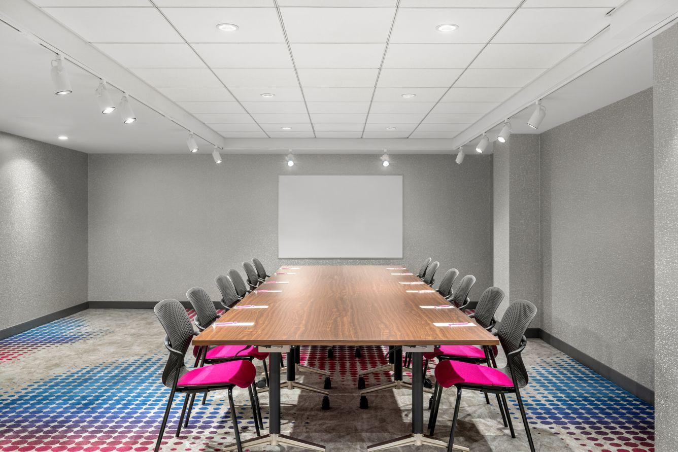 Hotel Aloft Chicago Schaumburg